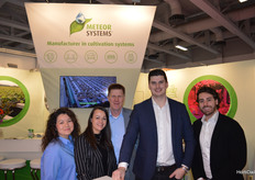 Meteor Systems: Julia Komarova, Christa Speek, Arnold Bol, Alex van der Meulen en Ryan Bento (helemaal uit Noord-Amerika)